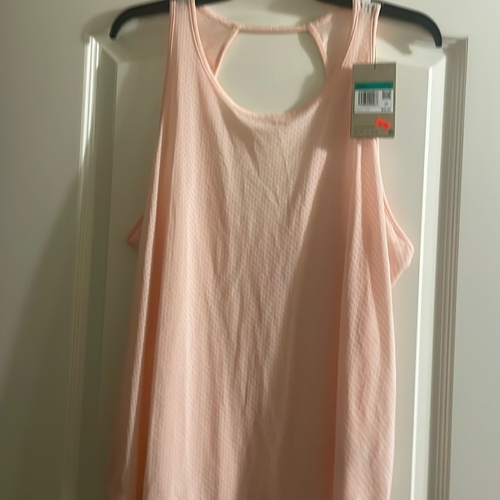 Pink Nike women’s training shirt XL